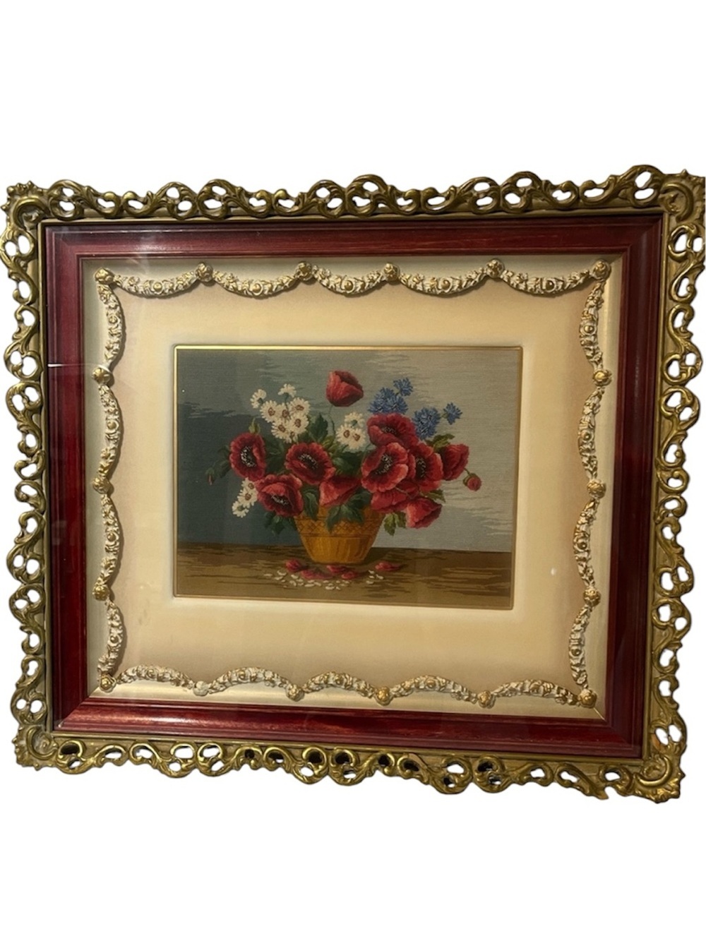 Floral Embroidery Wall Art in AMAZING frame
Pro framing
Victorian